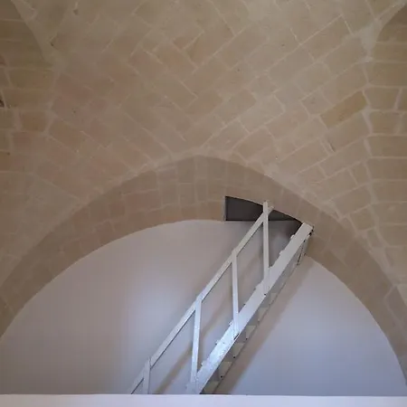 Dimora Donna Sara Apartment *
