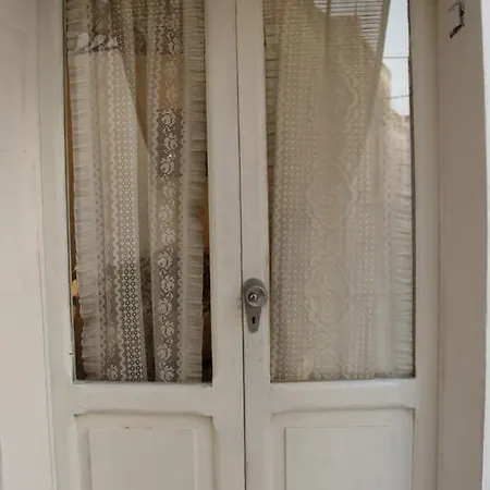 Dimora Donna Sara Apartment *